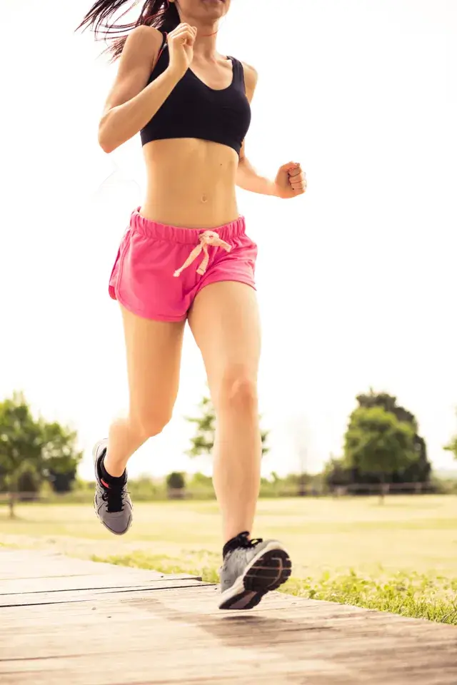 Images of Sitting vs. Walking: Health Implications of Sedentary Lifestyles