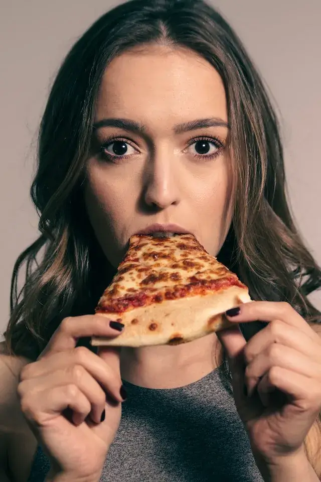 Images of Emotional Eating: 16 Ways to Stop it